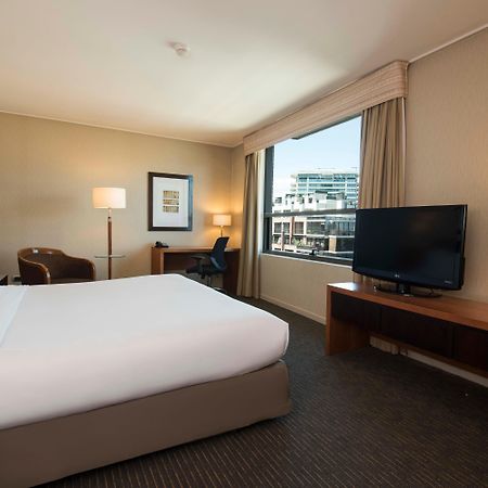 Holiday Inn Express Santiago Las Condes By Ihg Bagian luar foto