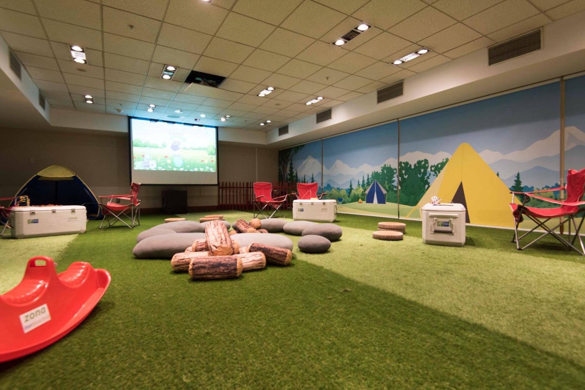 Holiday Inn Express Santiago Las Condes By Ihg Bagian luar foto