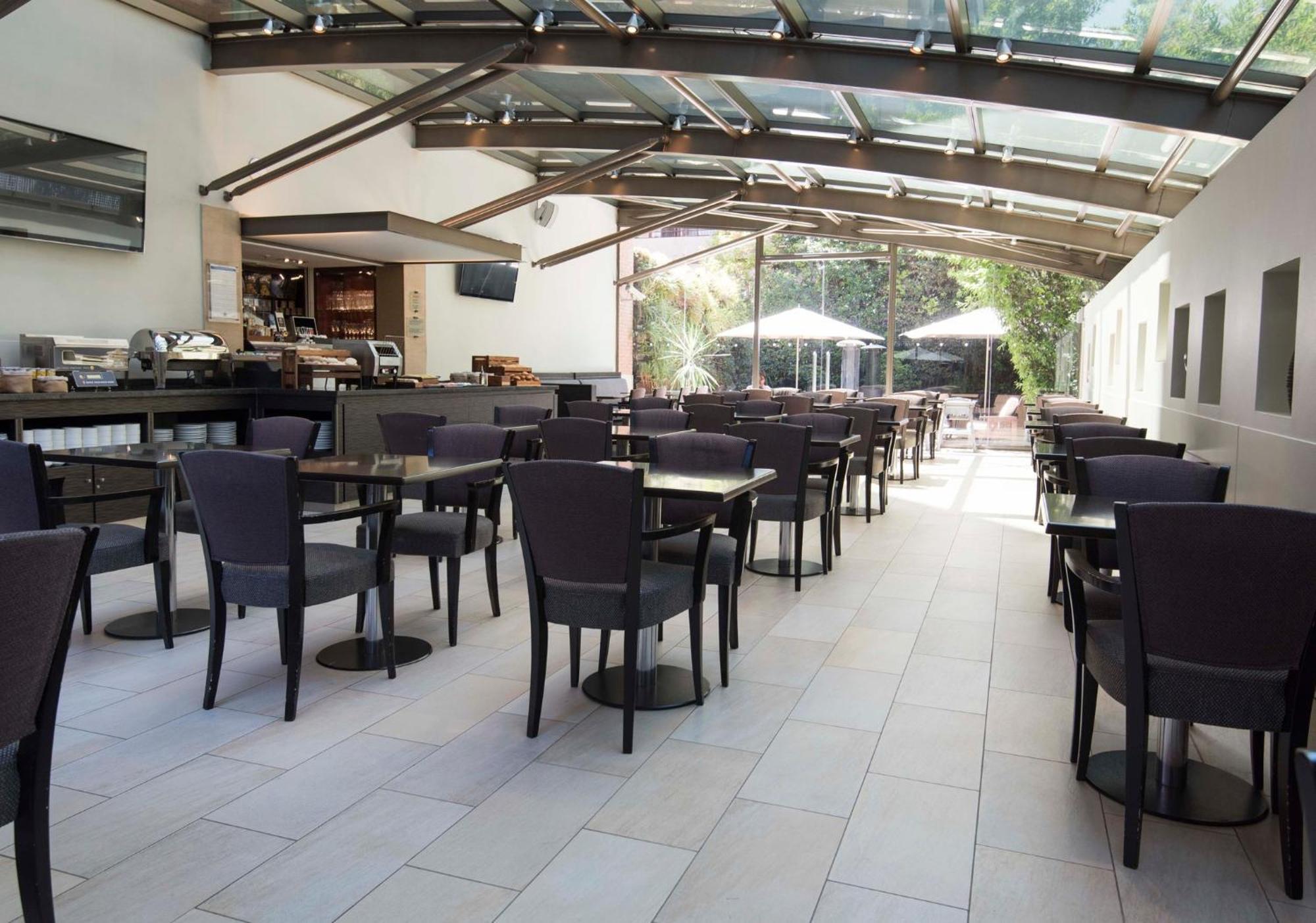 Holiday Inn Express Santiago Las Condes By Ihg Bagian luar foto