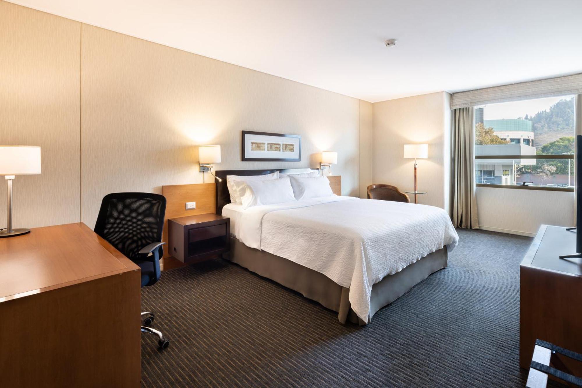 Holiday Inn Express Santiago Las Condes By Ihg Bagian luar foto
